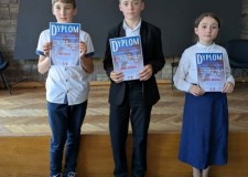 Przejdź do - Finał XXVI Powiatowego Konkursu Czytelniczego pn. „Kryminalne przygody Kociej Szajki, Zagadkowych Agentów oraz Inki i Filipa z Biura Śledczego Trop Sekret” — relacja